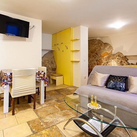 Room M Đảo Đảo Cres Ngoại thất bức ảnh