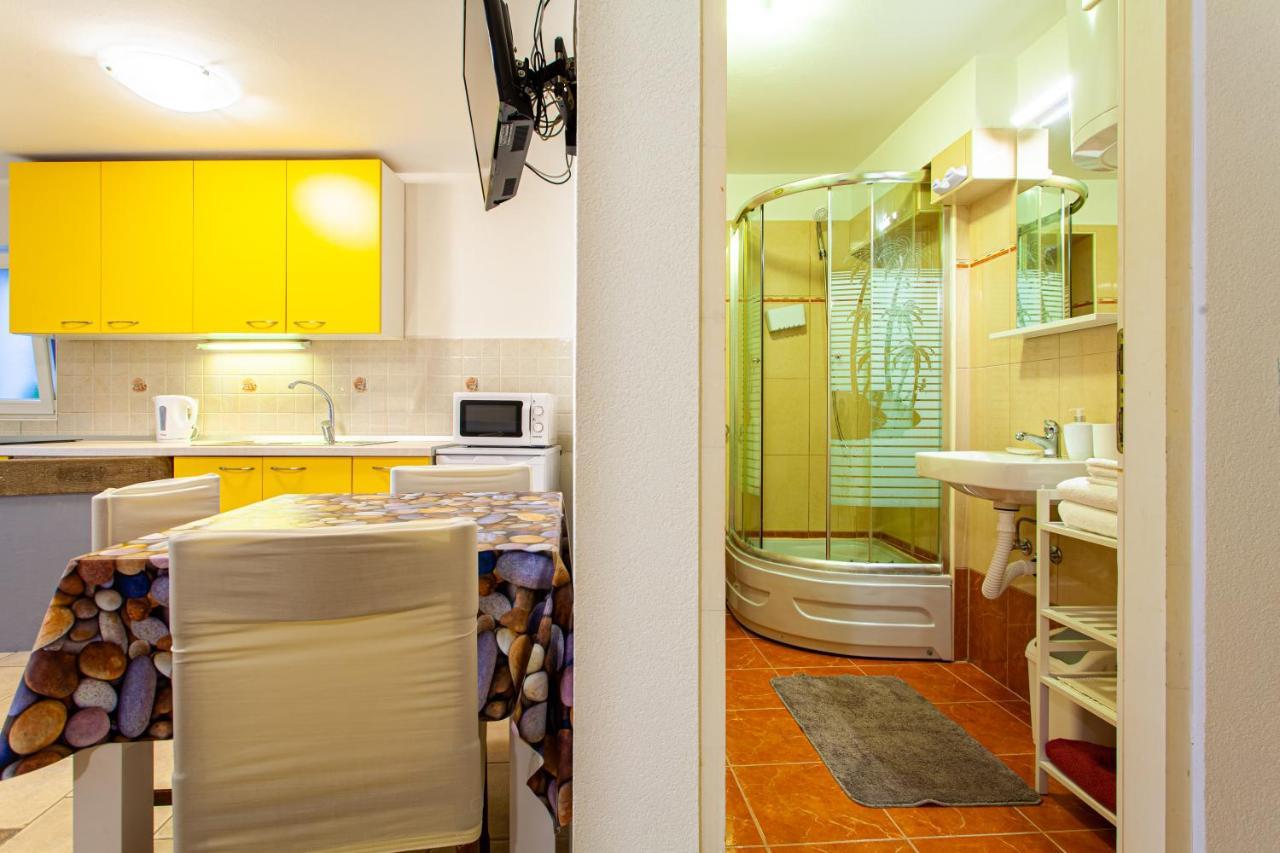 Room M Đảo Đảo Cres Ngoại thất bức ảnh